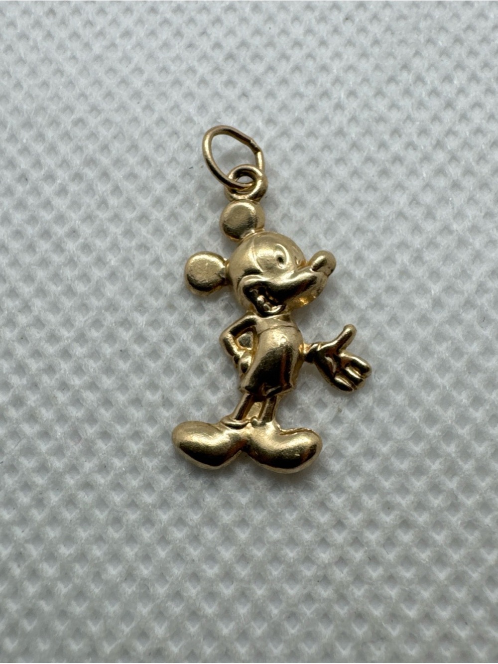 Rare Vintage Van Dell Disney Mickey Mouse 14K Yellow Gold Charm/Pendant - Picture 2 of 8